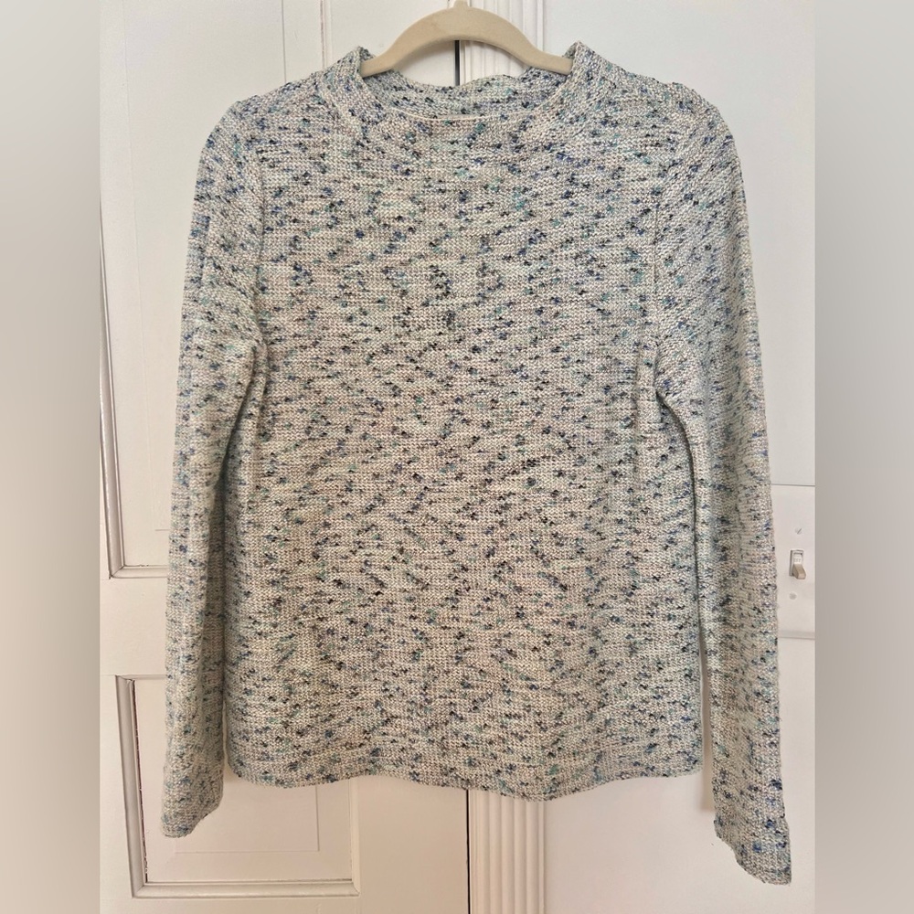 LOFT Marled Crewneck Sweater in Light Gray with Blue Speckle
